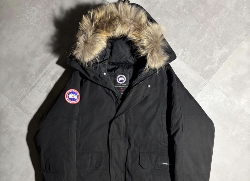 中古のカナダグースジャケット